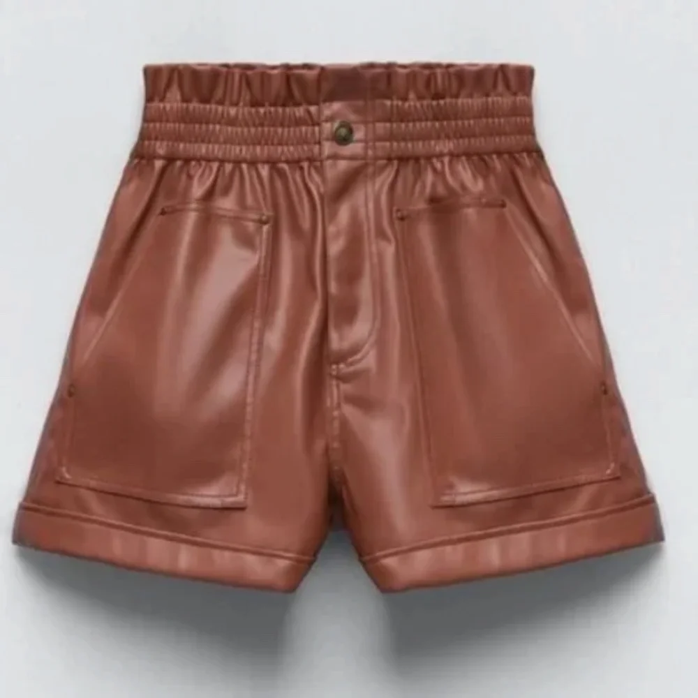 Zara Burgundy Leather Shorts - Picture 1 of 5
